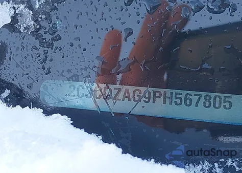 2023 Dodge Challenger Sxt z USA, uszkodzony, nr VIN 2C3CDZAG9PH567805